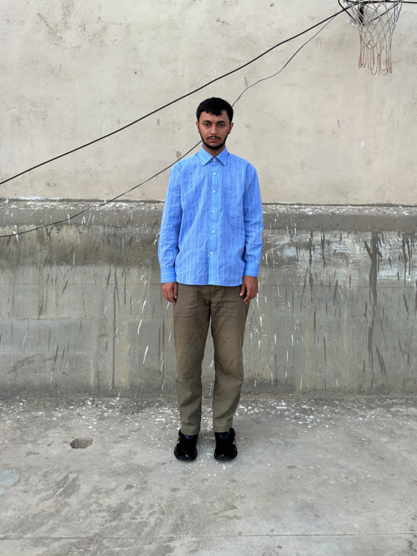 Blue Strings Button Down