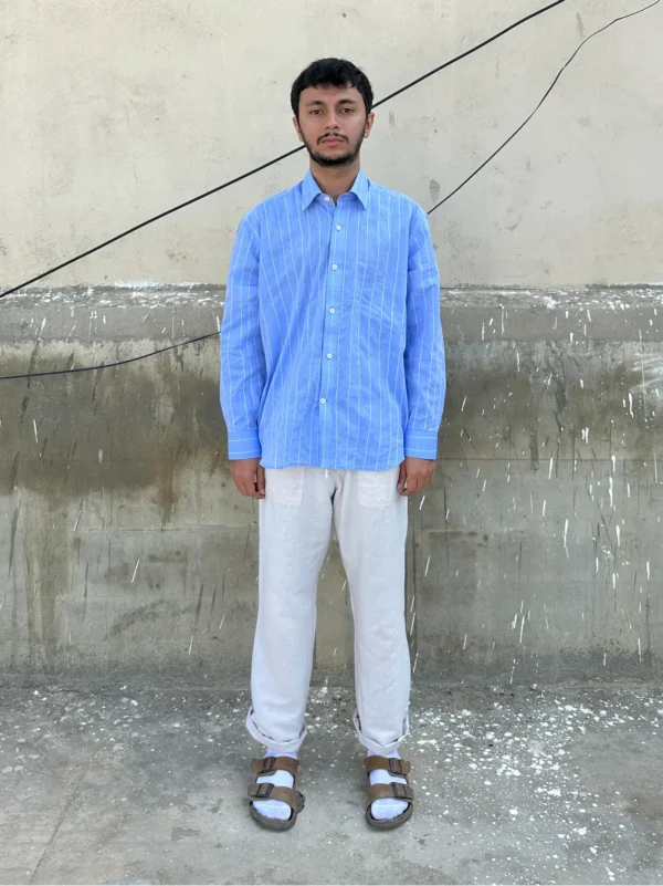 Blue Strings Button Down